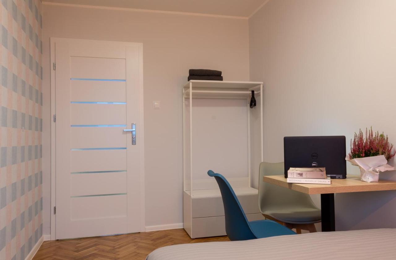 Initium Rooms - Pokoje Na Wynajem - Obroncow Wybrzeza 4D Gdańsk Extérieur photo