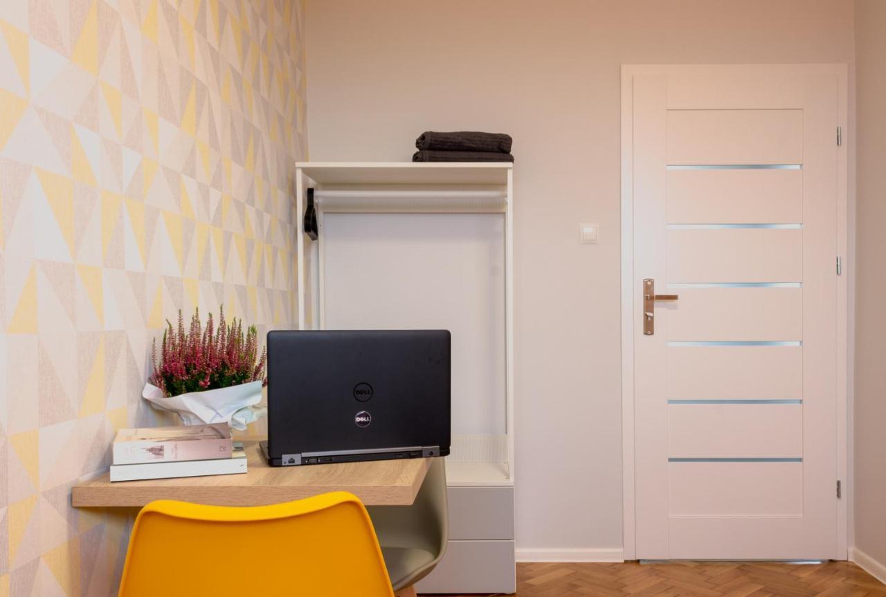 Initium Rooms - Pokoje Na Wynajem - Obroncow Wybrzeza 4D Gdańsk Extérieur photo